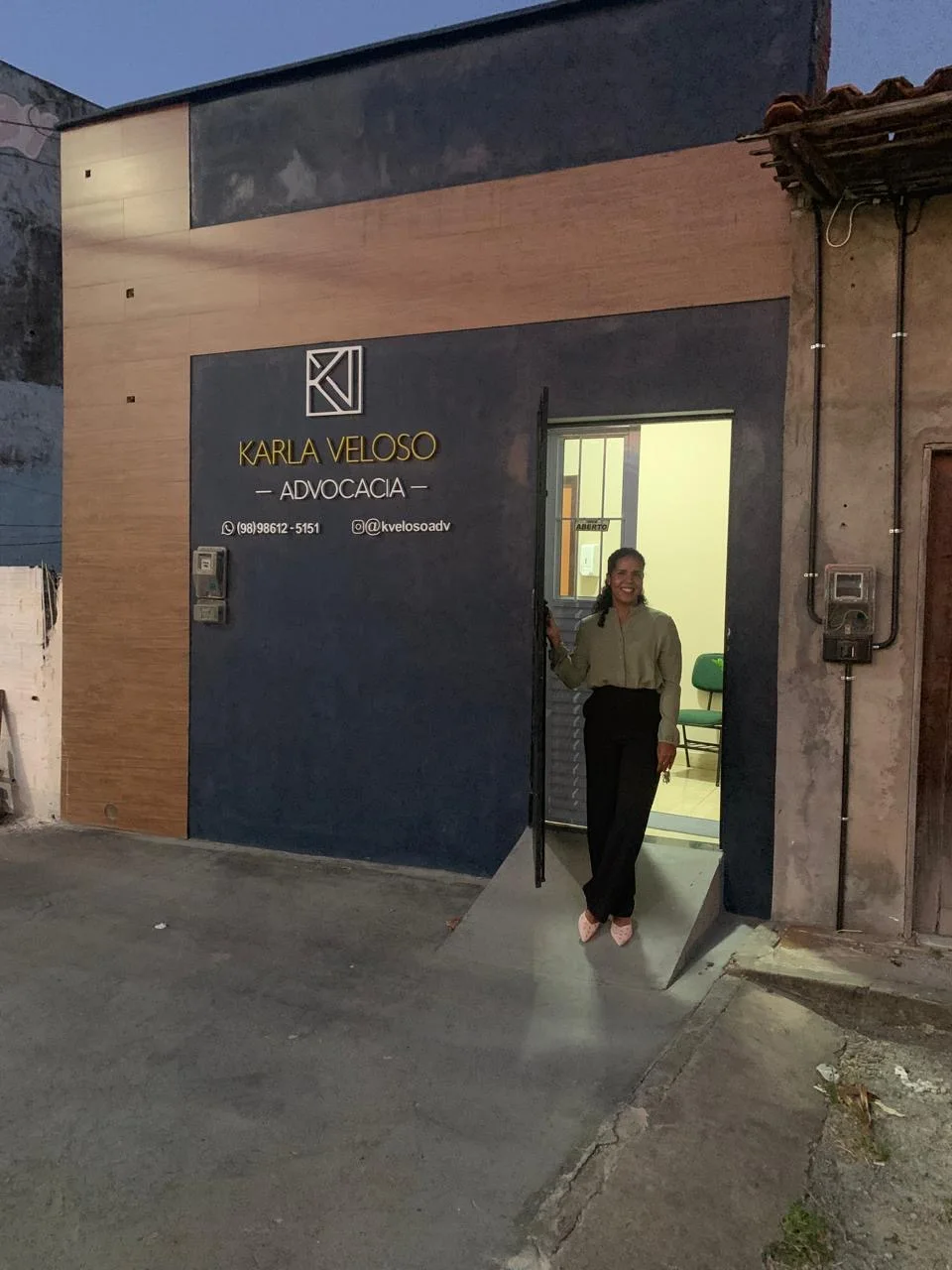 Fachada do escritório Karla Veloso Advocacia em São Luís